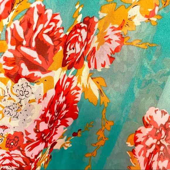 Floral beach cover up with fringe one size - Picture 3 of 3